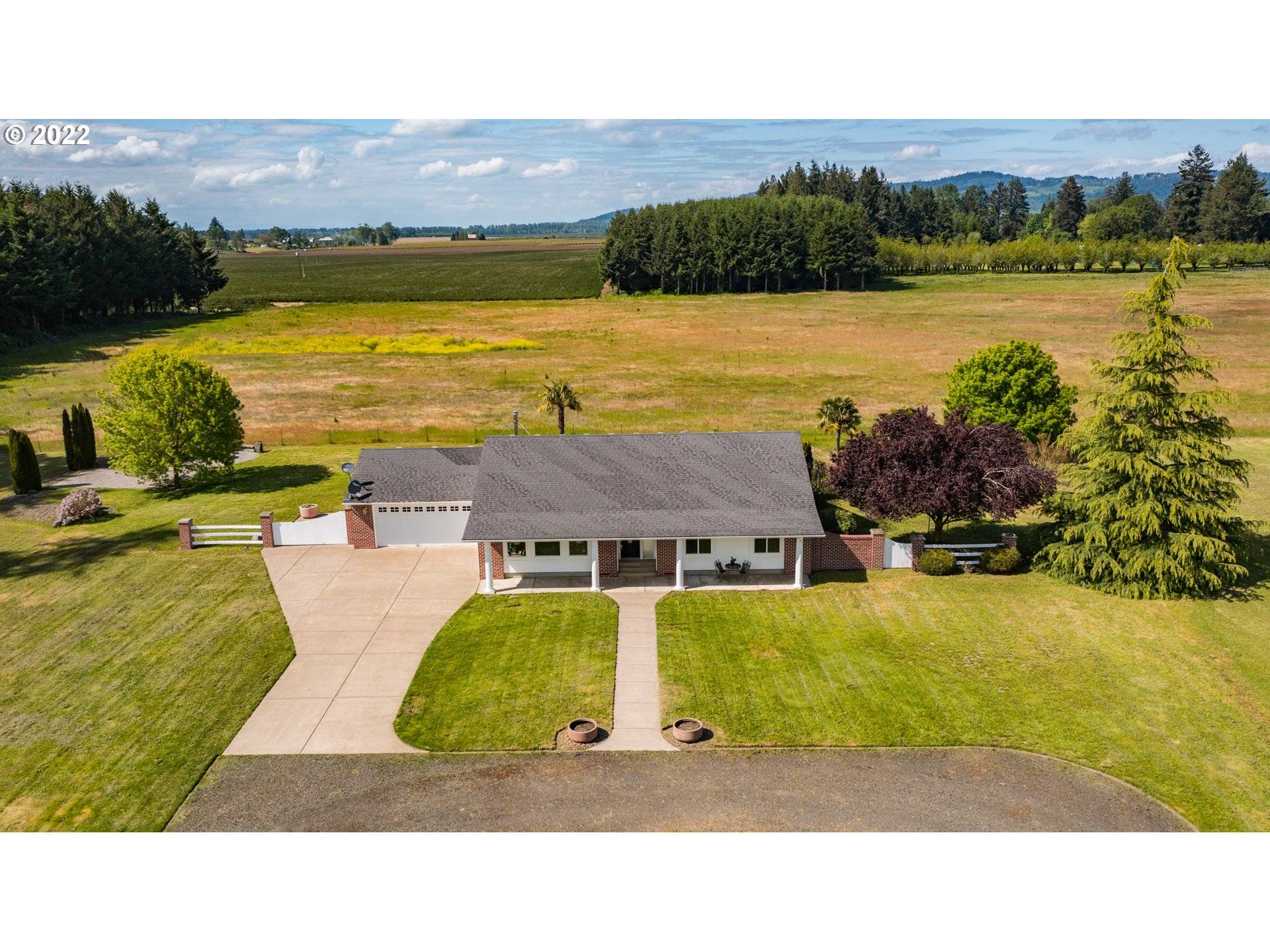Independence, OR 97351,10255 WELLS LANDING RD