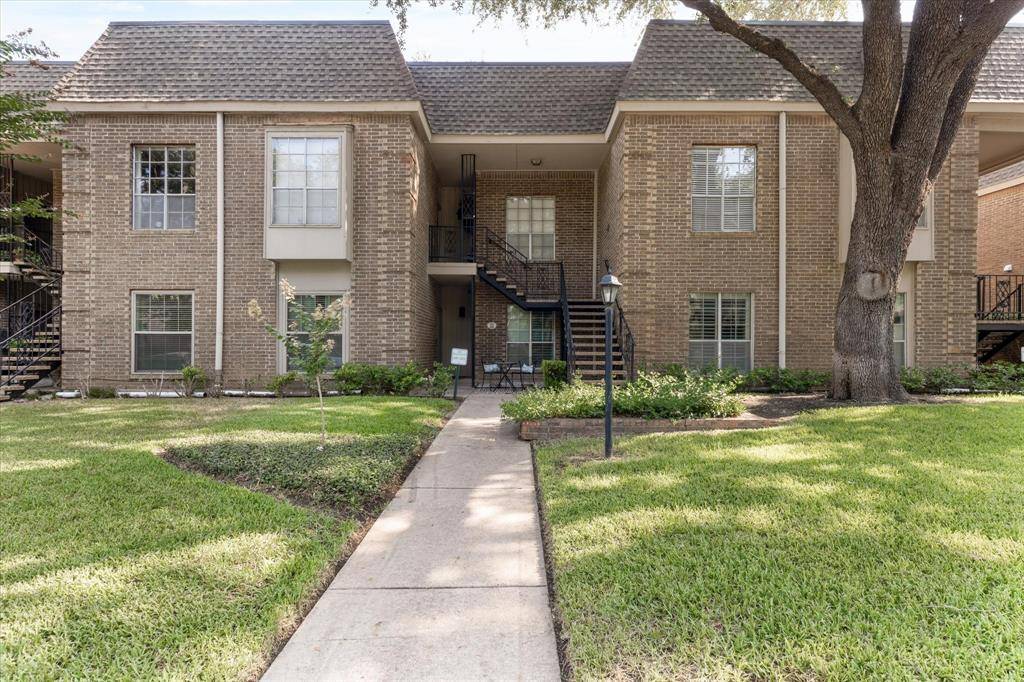 Fort Worth, TX 76109,4424 Harlanwood Drive #102