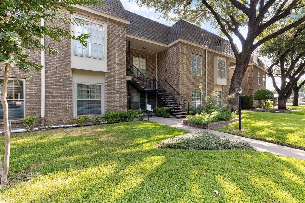 Fort Worth, TX 76109,4424 Harlanwood Drive #102