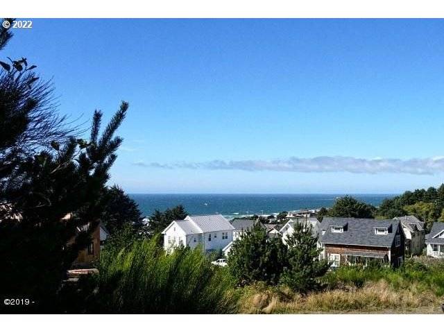 2200 BLK NE Mulberry LOOP #21, Lincoln City, OR 97367
