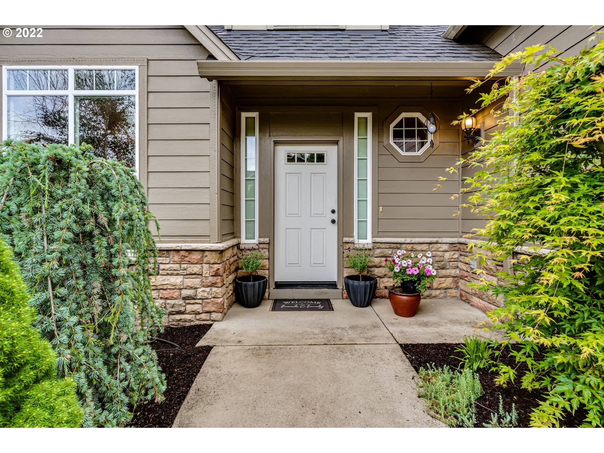 Springfield, OR 97478,737 S 48TH ST