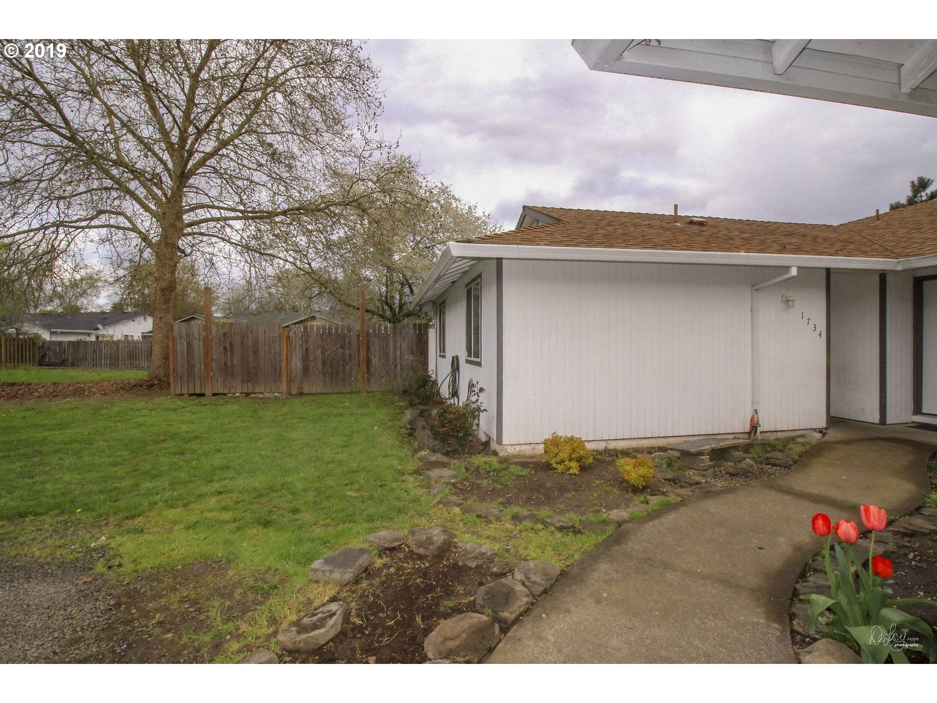 Hillsboro, OR 97124,1734 NE DARBY ST