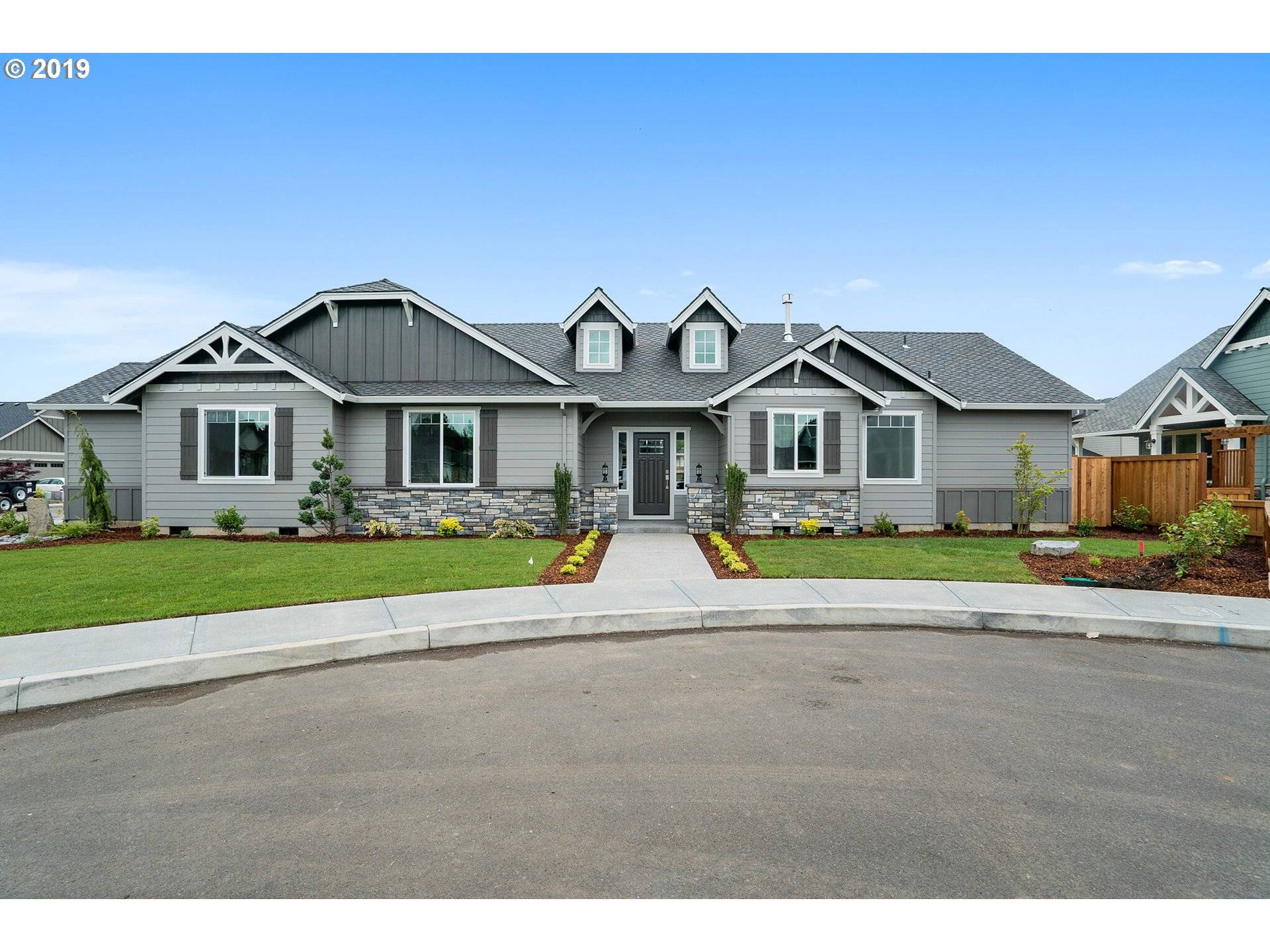 Canby, OR 97013,565 NW 11TH AVE