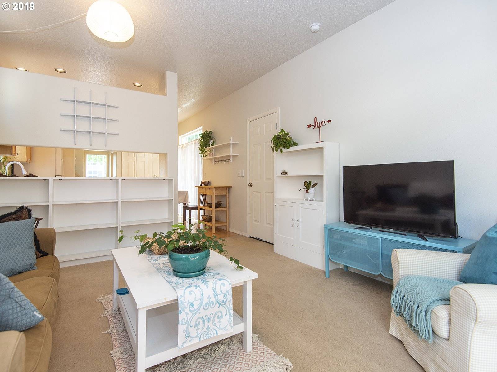 Hillsboro, OR 97123,913 SE ELINA AVE