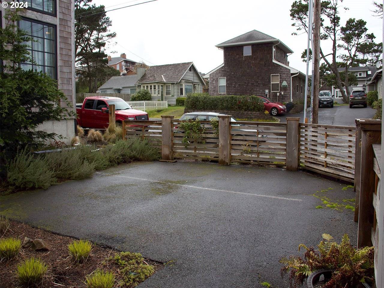 Cannon Beach, OR 97110,1347 S HEMLOCK ST