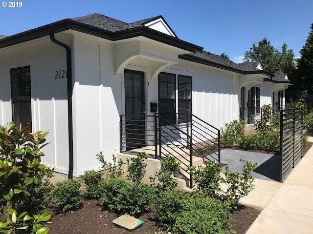 Portland, OR 97214,2127 SE CARUTHERS ST