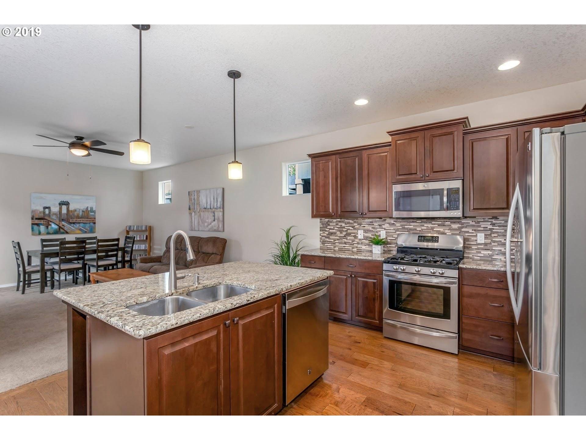 Hillsboro, OR 97123,3491 SE ROYALSTAR AVE