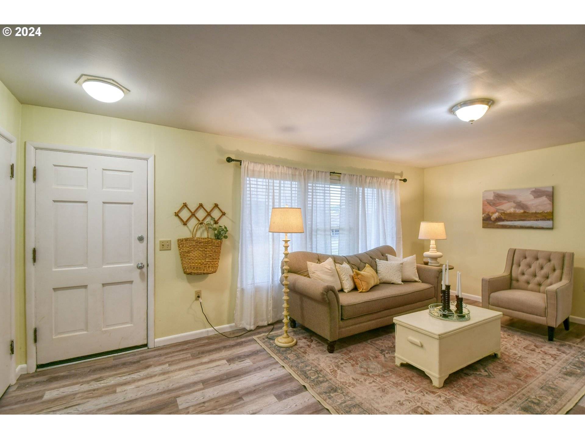 Athena, OR 97813,539 E WASHINGTON ST