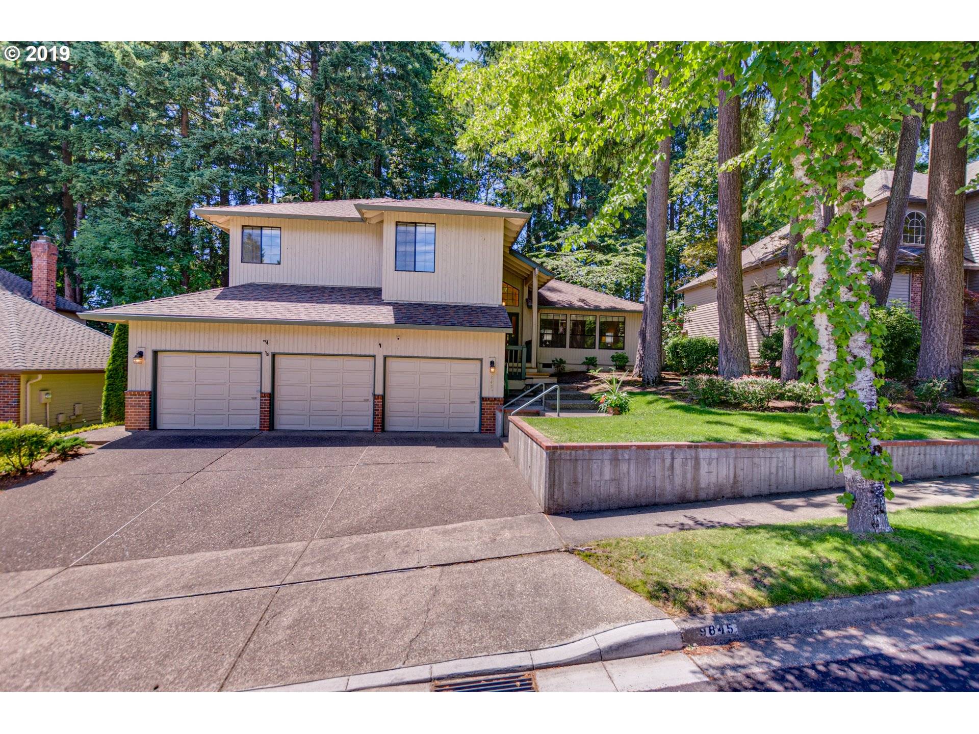 Beaverton, OR 97008,9845 SW DAPPLEGREY LOOP