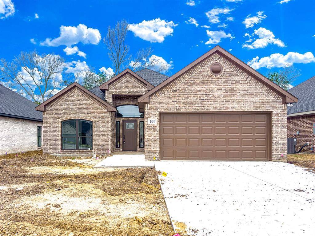 Corsicana, TX 75110,104 Paytons Way