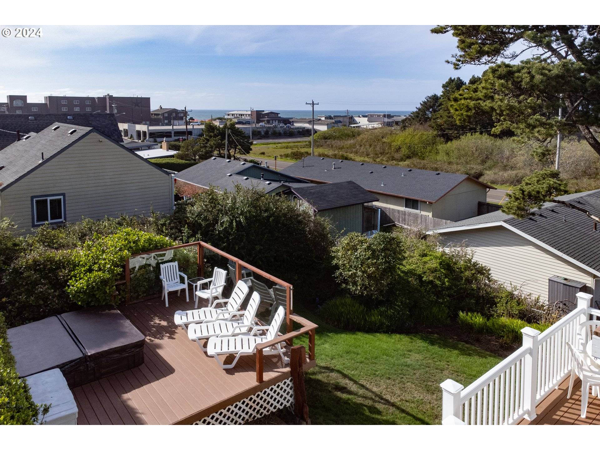 Lincoln City, OR 97367,2713 NW LEE AVE