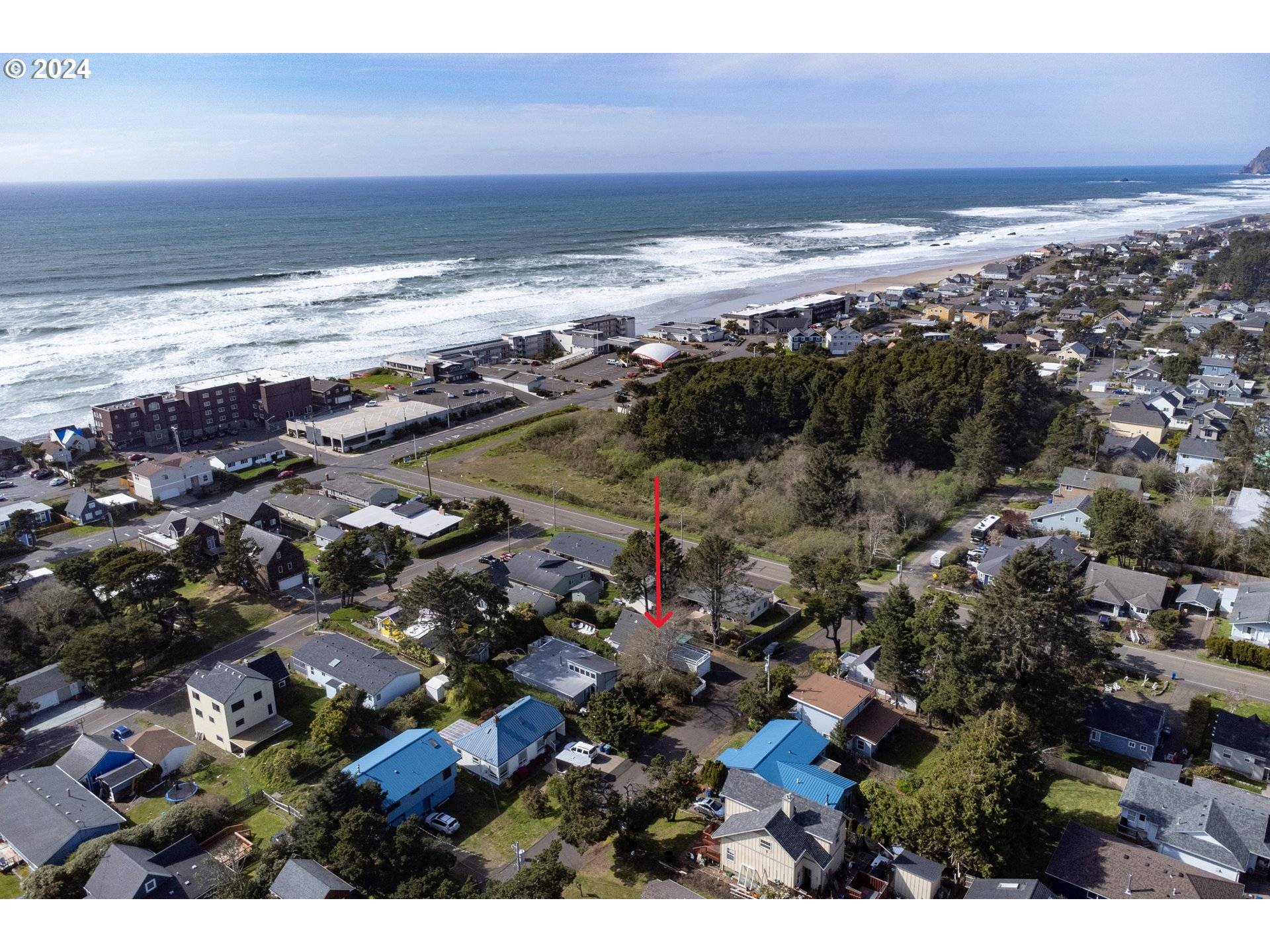 Lincoln City, OR 97367,2713 NW LEE AVE