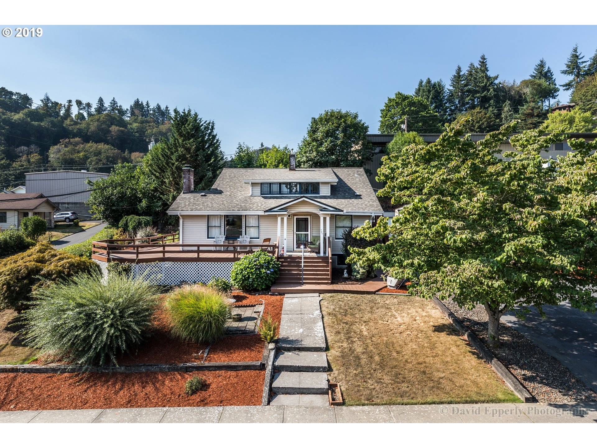 Rainier, OR 97048,706 W B ST