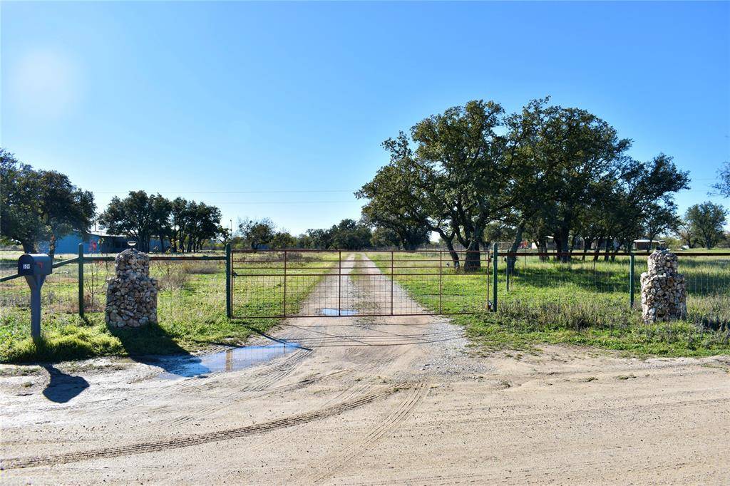 Brady, TX 76825,504 County Road 201