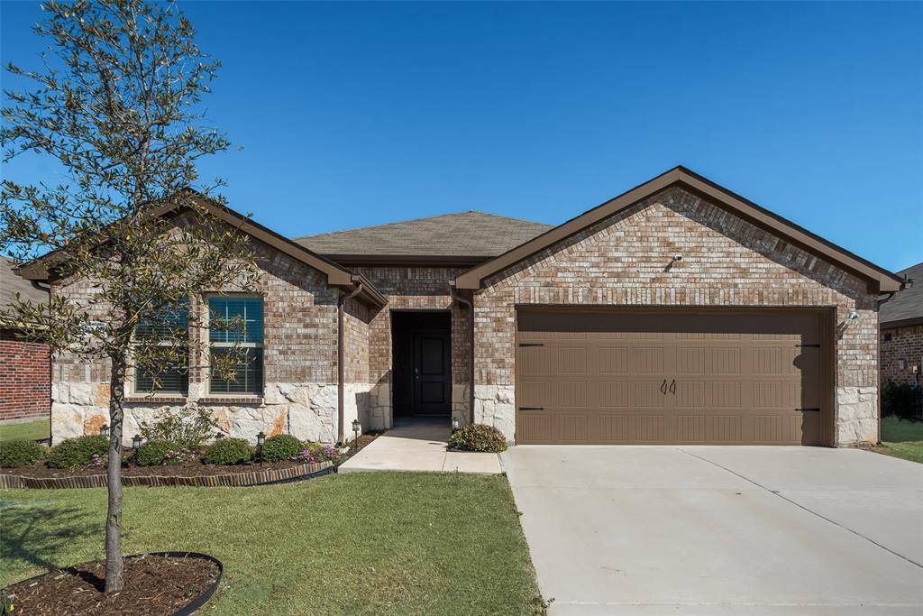 Royse City, TX 75189,912 Silver Maple Lane