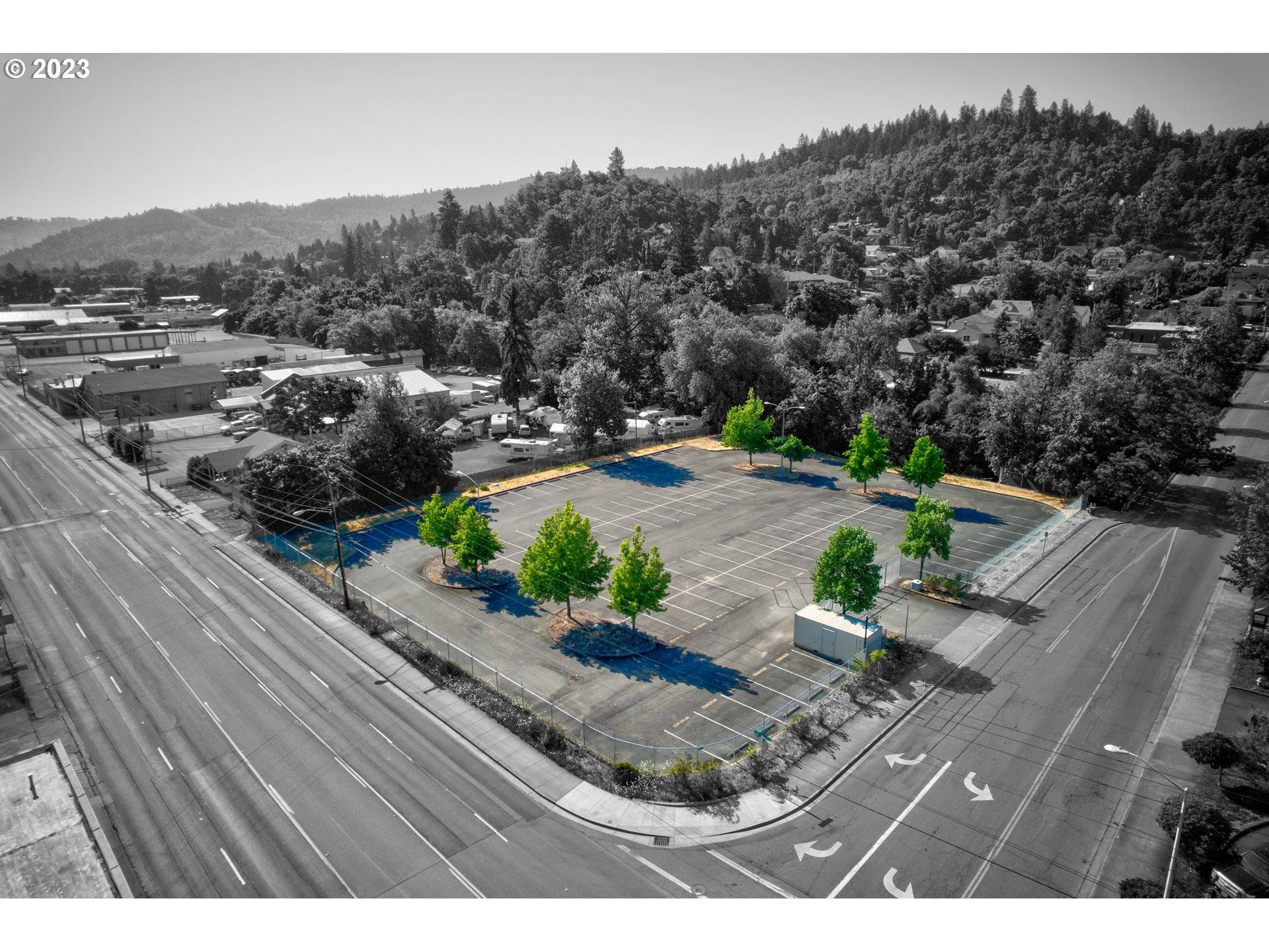 Roseburg, OR 97470,0 NE DIAMOND LAKE BLVD