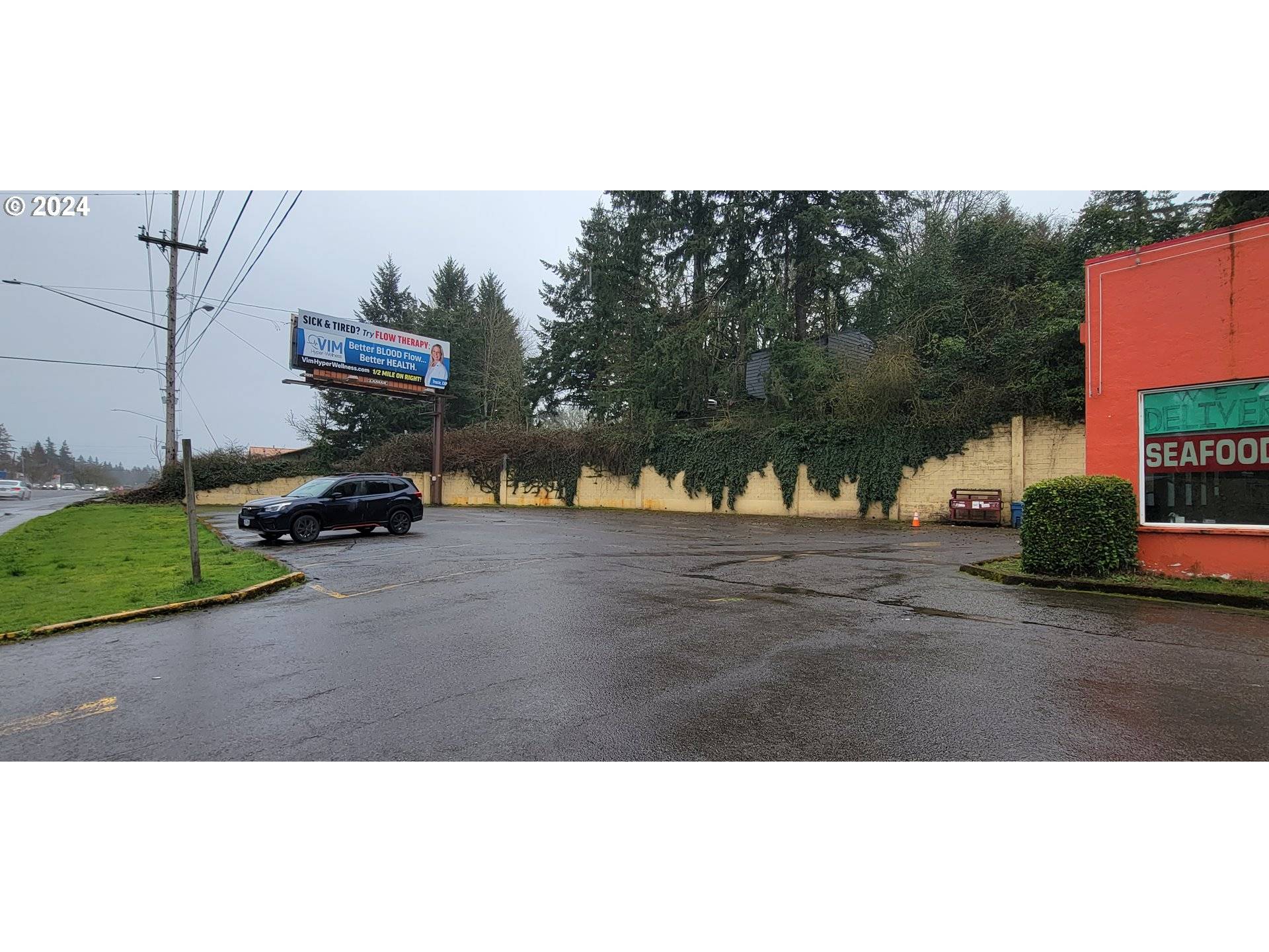 Salem, OR 97302,3583 COMMERCIAL ST SE