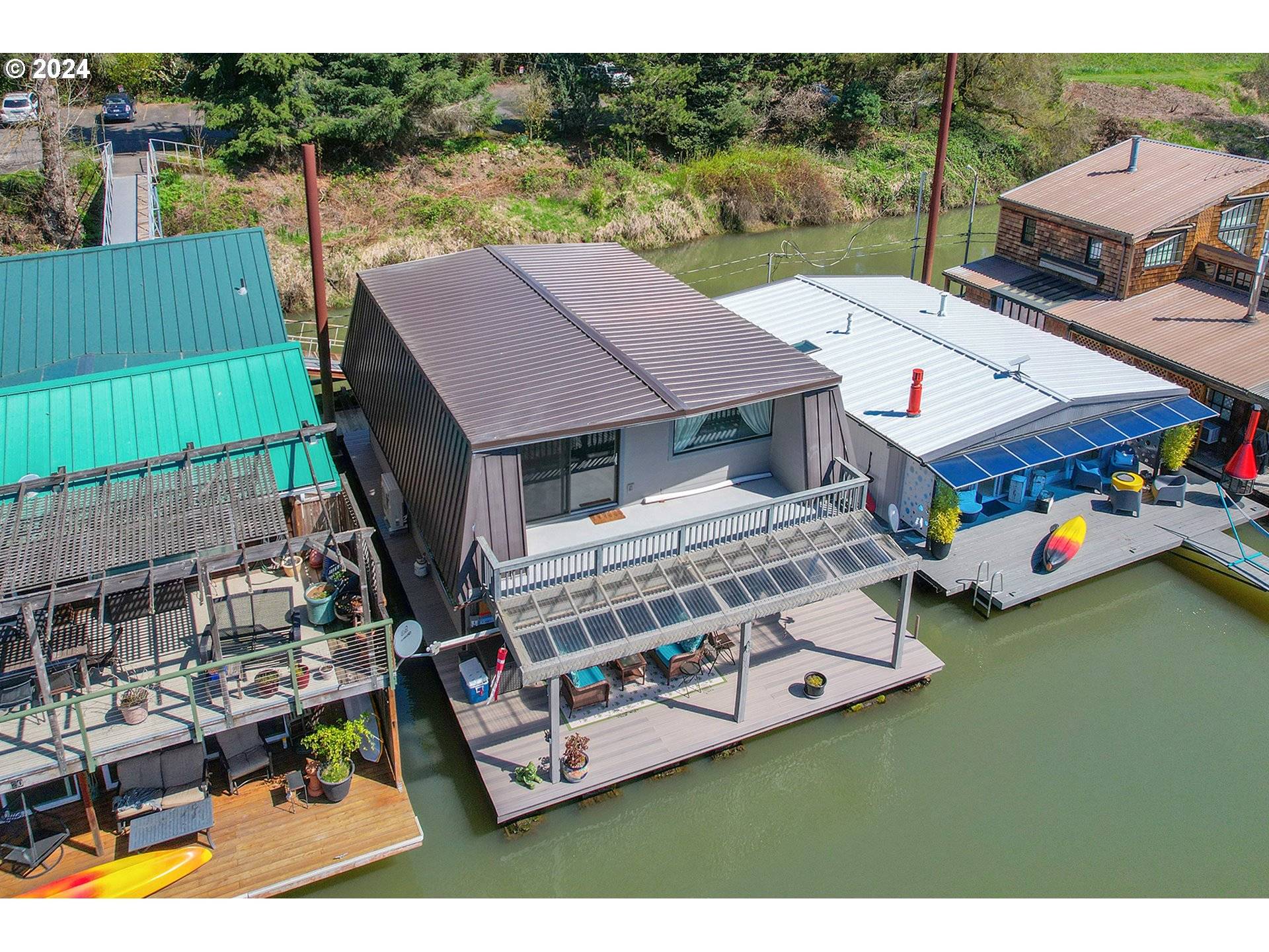 Portland, OR 97231,17797 NW Sauvie Island RD #slip 21