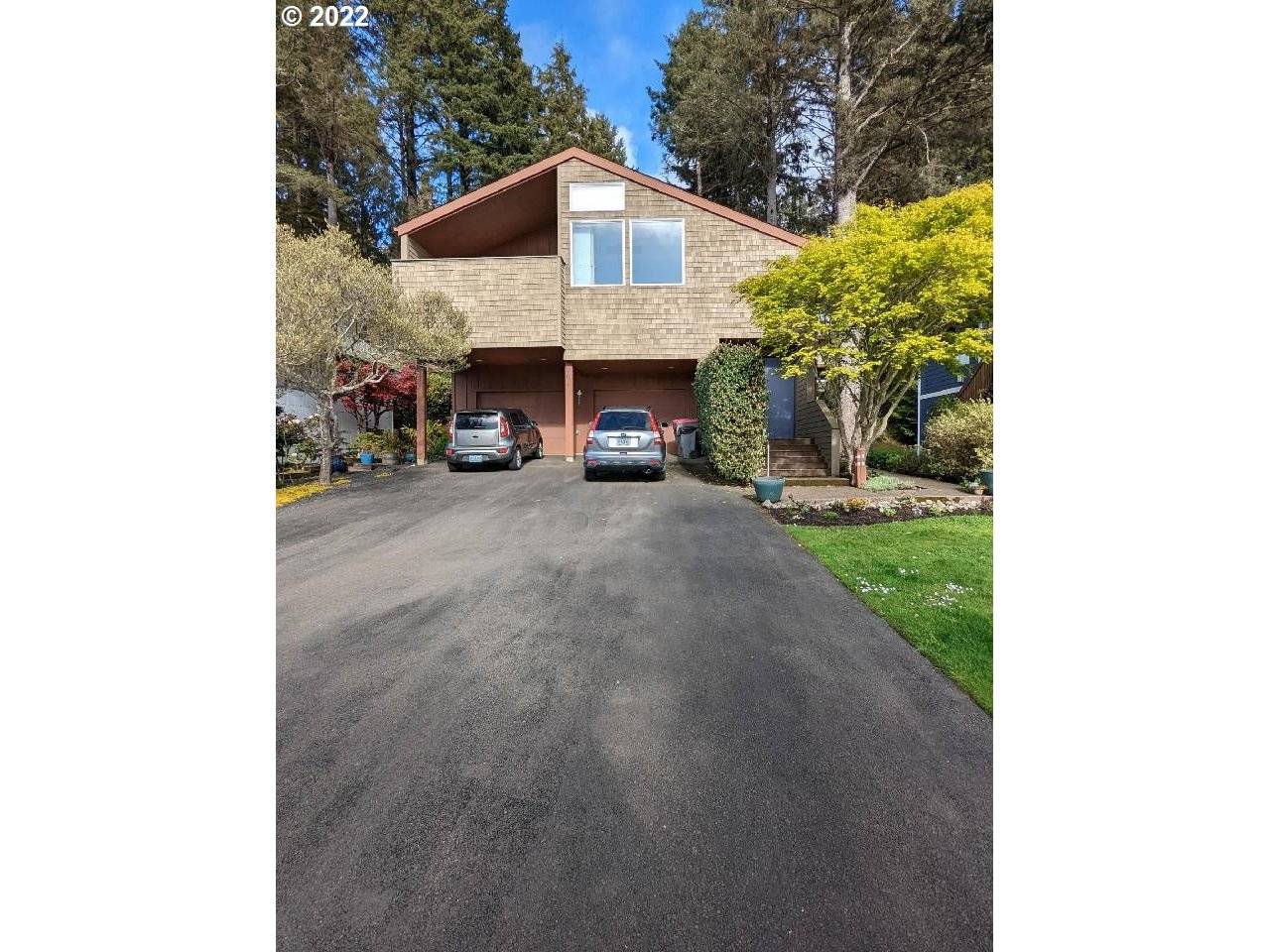 Cannon Beach, OR 97110,3755 Coho PL