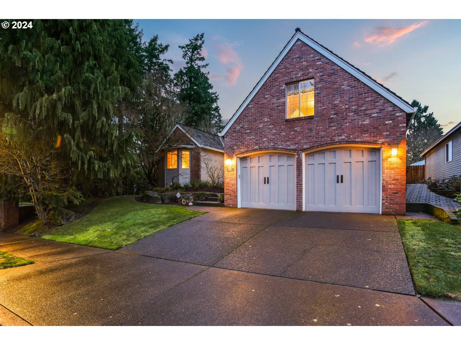 Tualatin, OR 97062,22010 SW TAYLORS DR