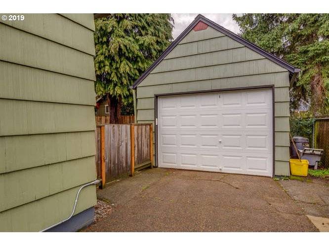 Portland, OR 97206,3925 SE 48TH AVE