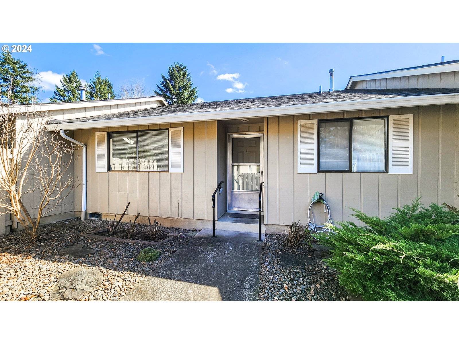 Hillsboro, OR 97123,2933 SE BLUE BIRD DR