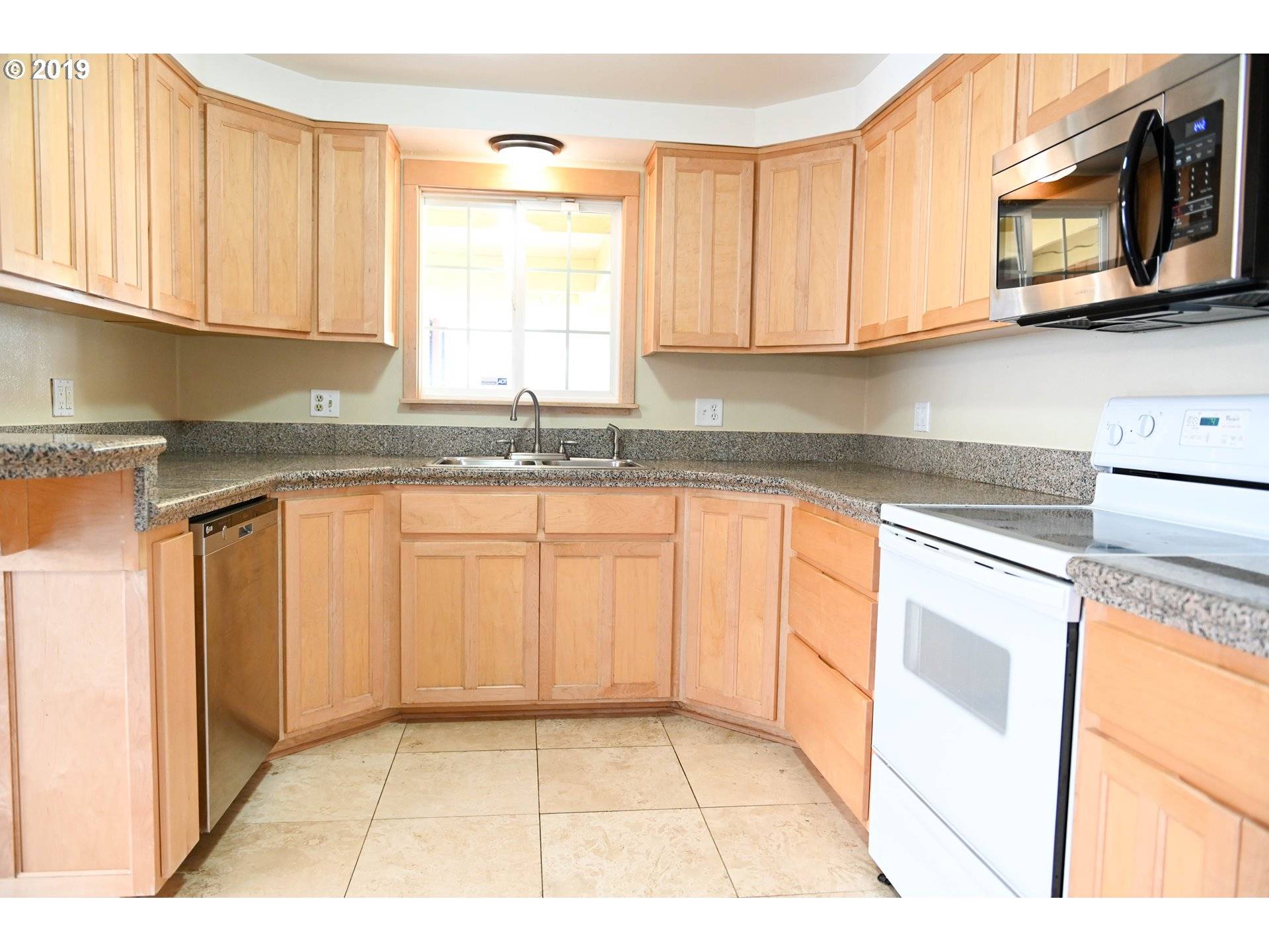 Springfield, OR 97478,3750 GEM AVE