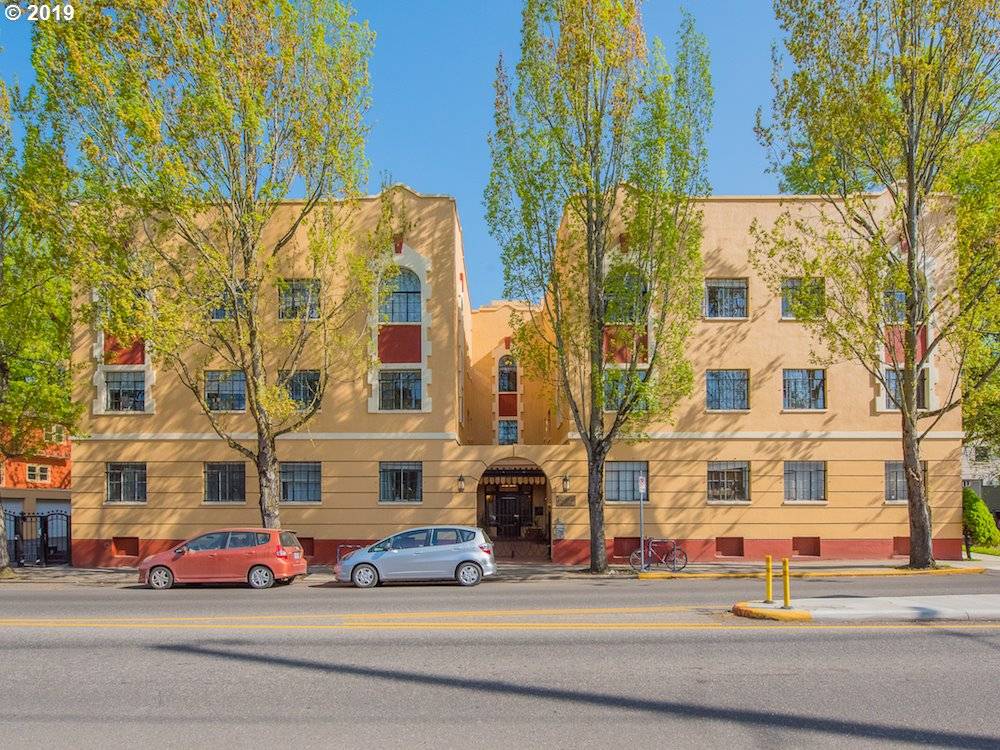 Portland, OR 97214,2829 SE BELMONT ST #108