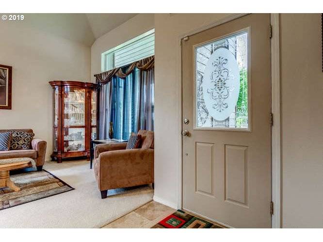 12292 SE MOUNTAIN SUN DR, Clackamas, OR 97015