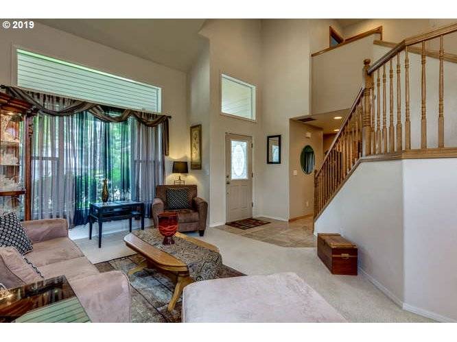 12292 SE MOUNTAIN SUN DR, Clackamas, OR 97015