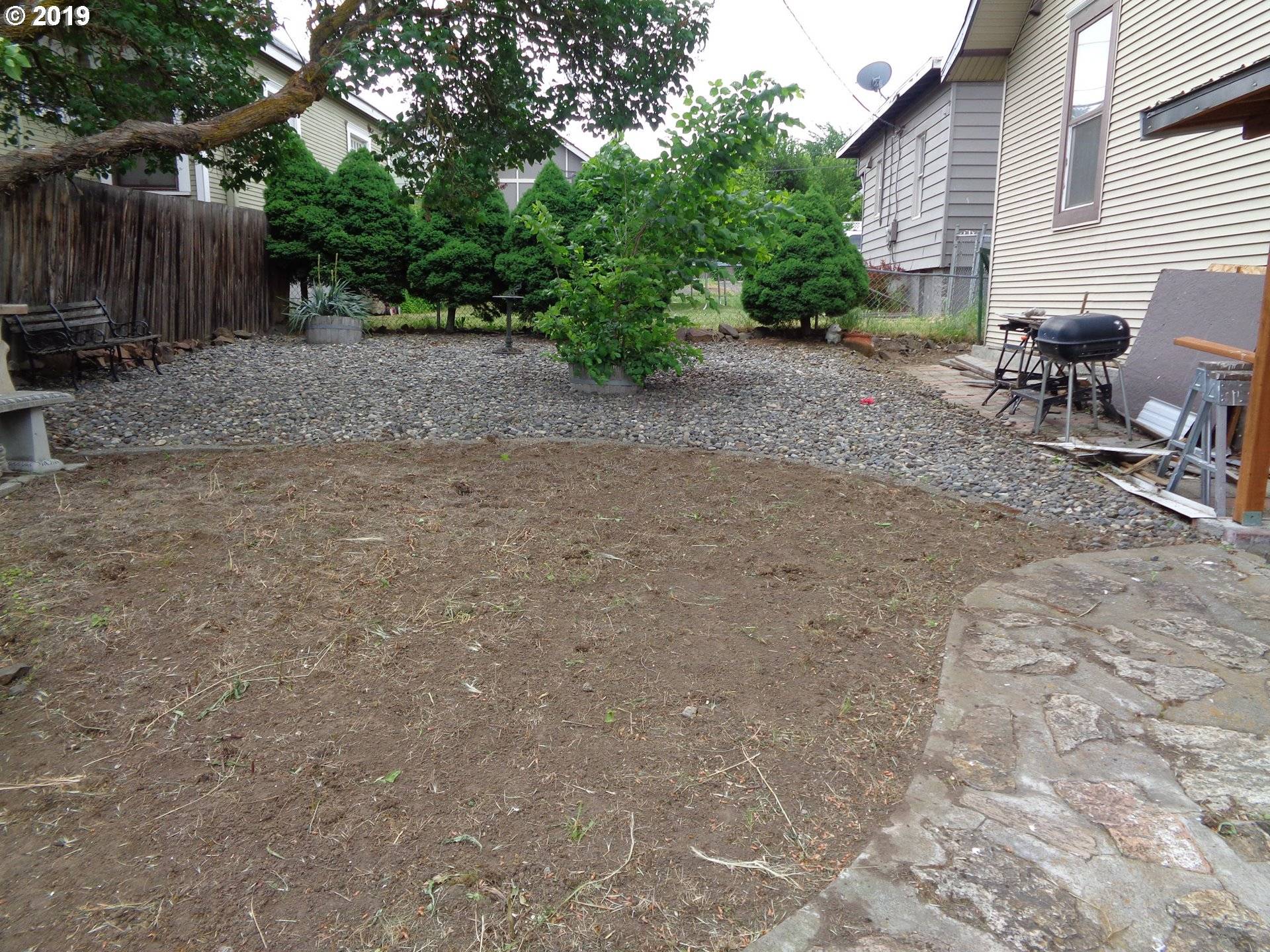 The Dalles, OR 97058,1010 G ST