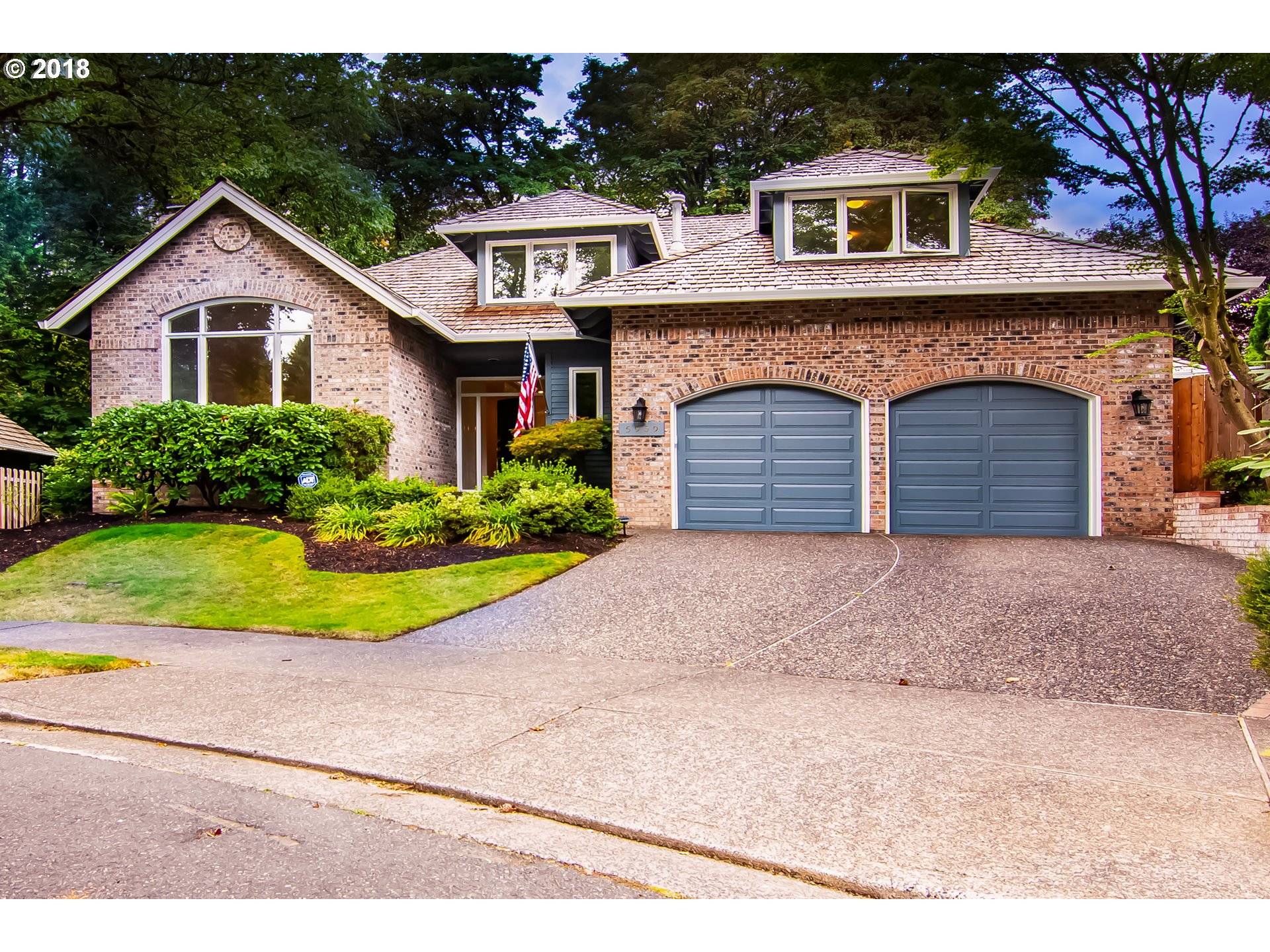 Lake Oswego, OR 97035,5959 SUNCREEK DR