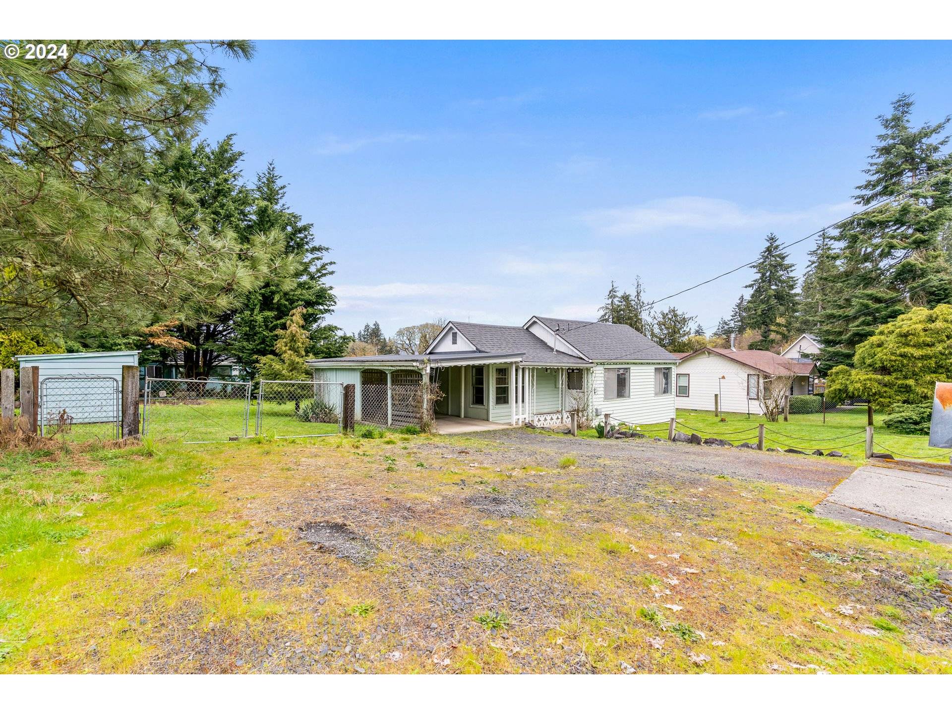 Sweet Home, OR 97386,930 ALDER ST