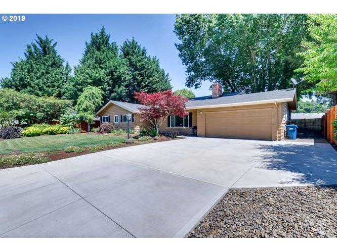 Woodburn, OR 97071,110 SMITH DR