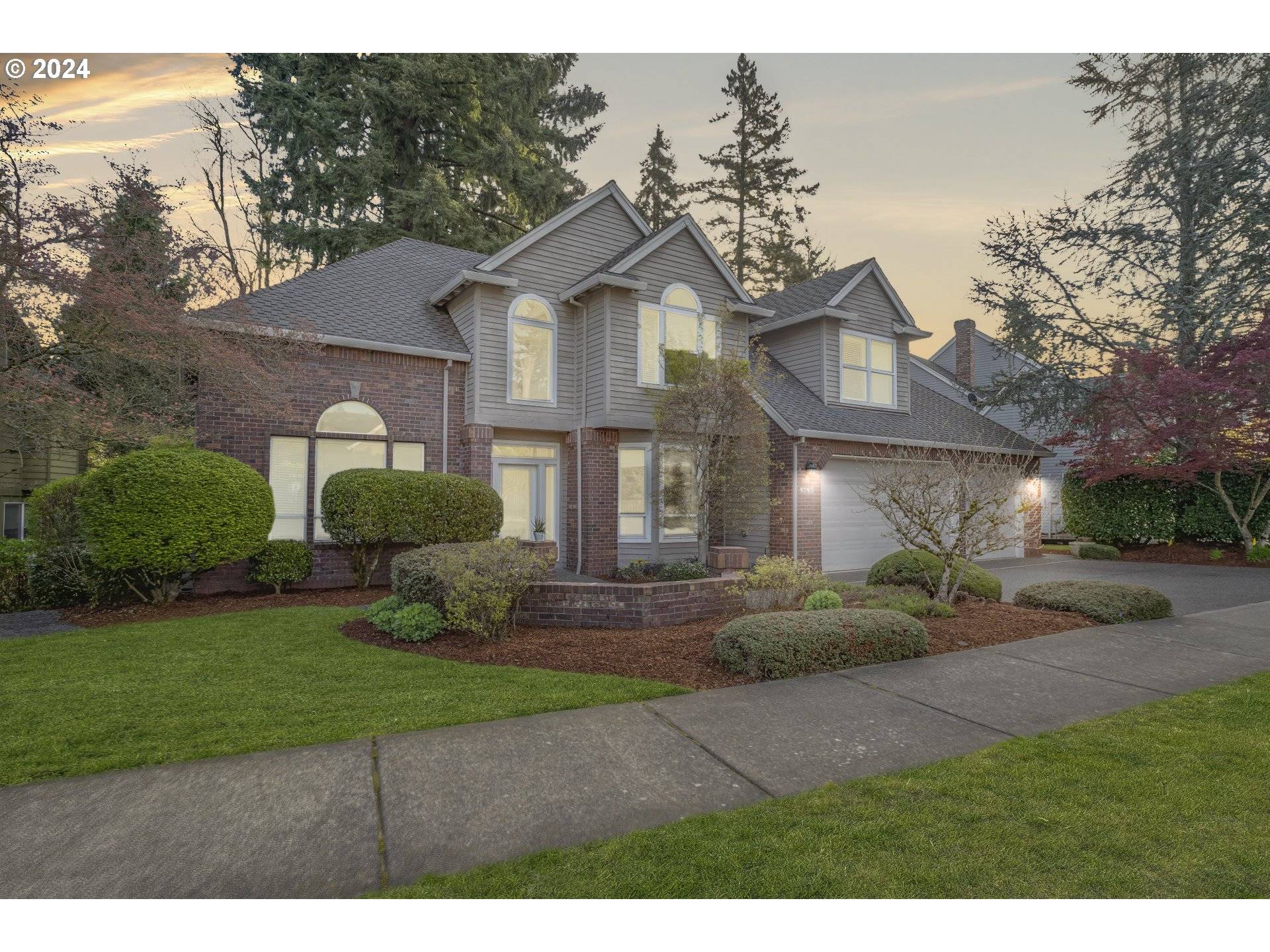 Tualatin, OR 97062,9795 SW IOWA DR