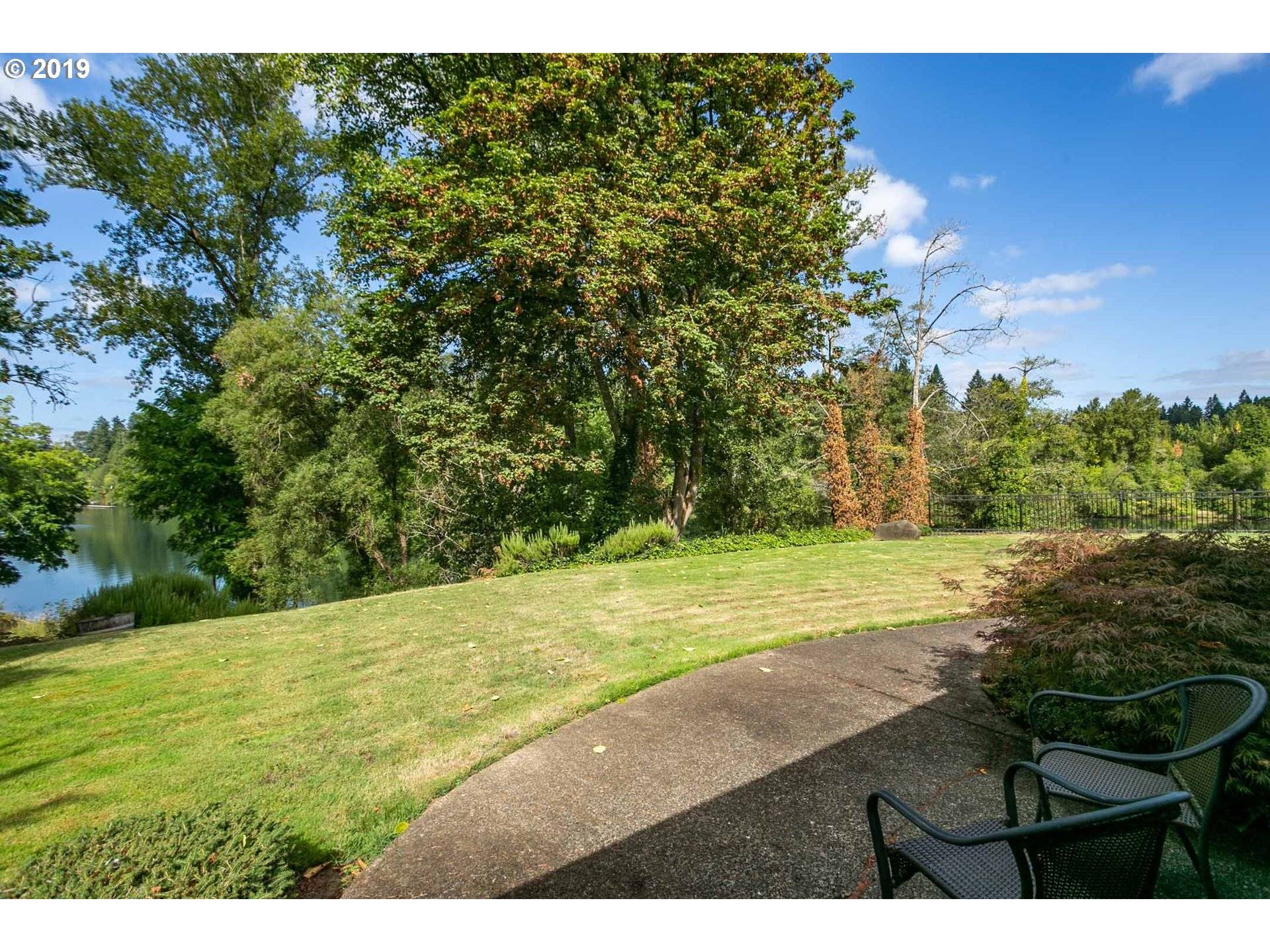 Wilsonville, OR 97070,31127 SW EDGEWATER PL