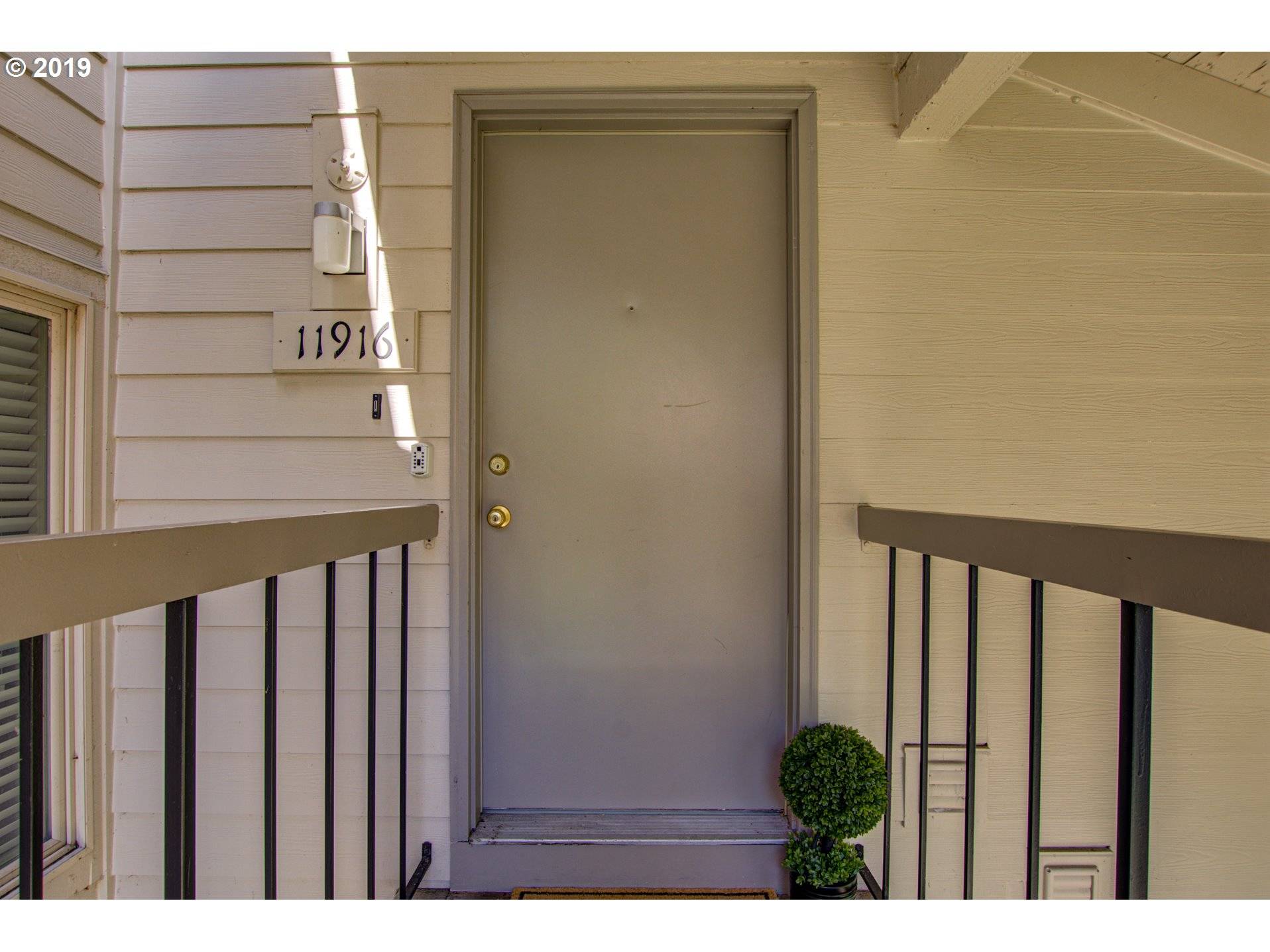 Beaverton, OR 97008,11916 SW BOONES BEND DR