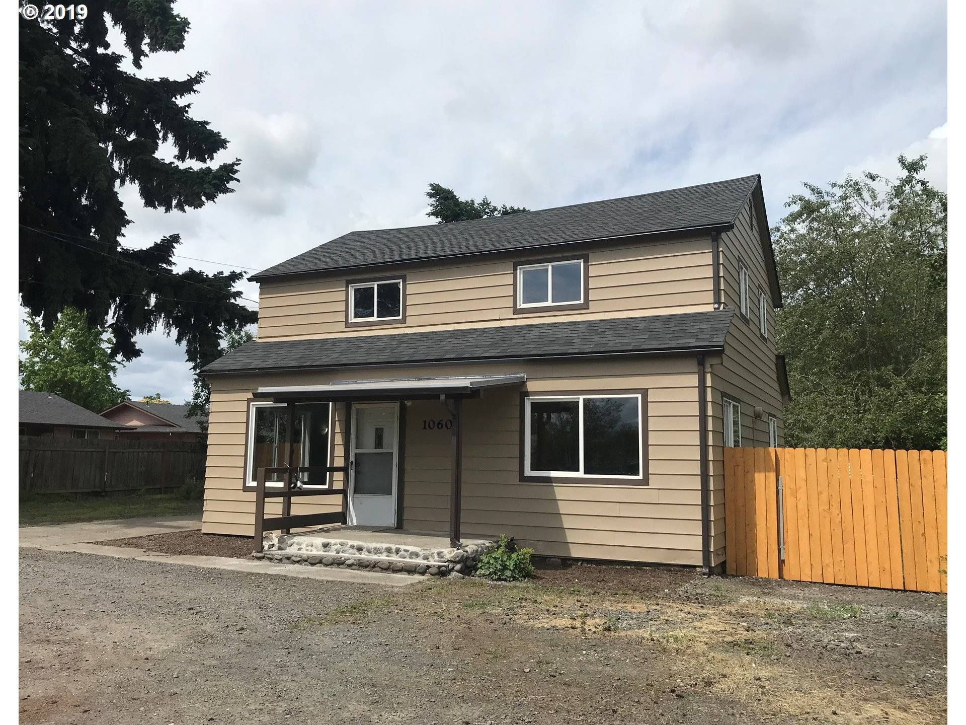 Springfield, OR 97477,1060 28TH ST