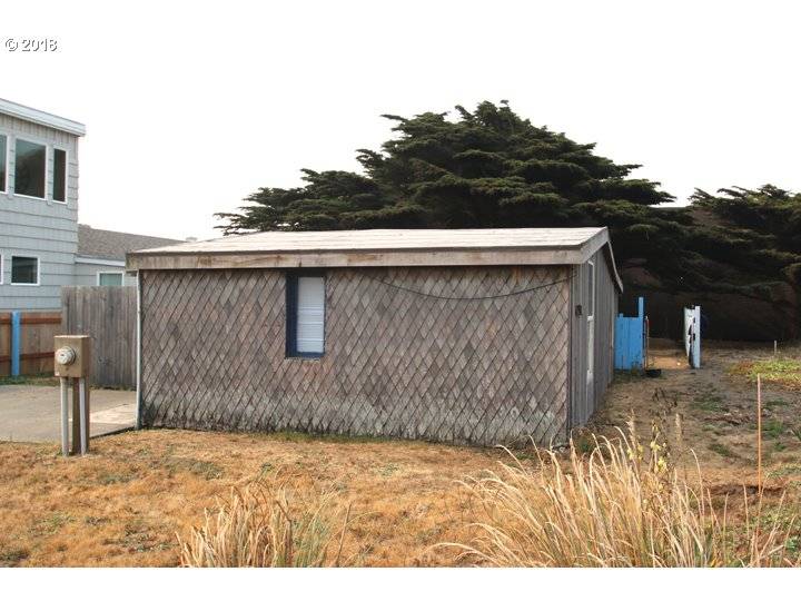 Bandon, OR 97411,1175 4TH ST