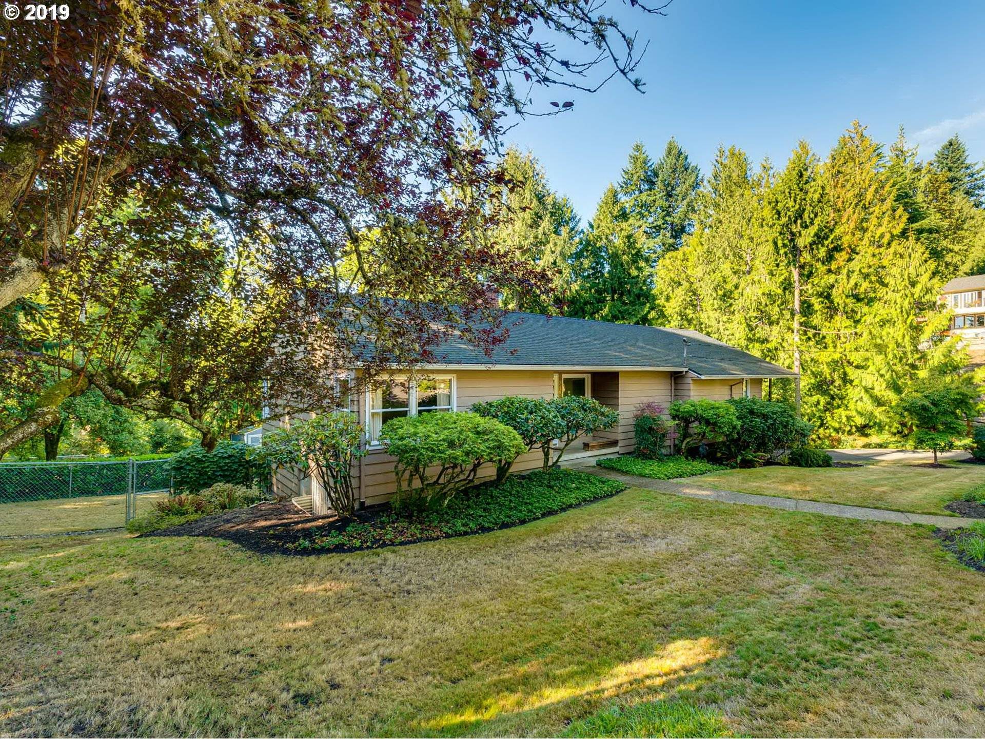 Portland, OR 97225,3030 SW GRACE LN