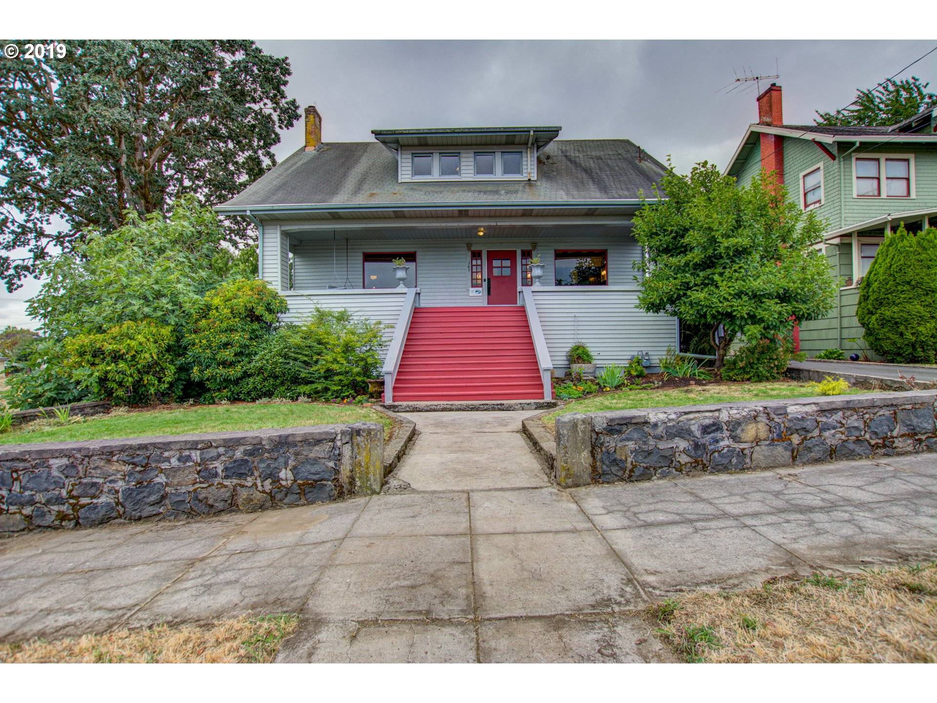 St Helens, OR 97051,365 S 2ND ST