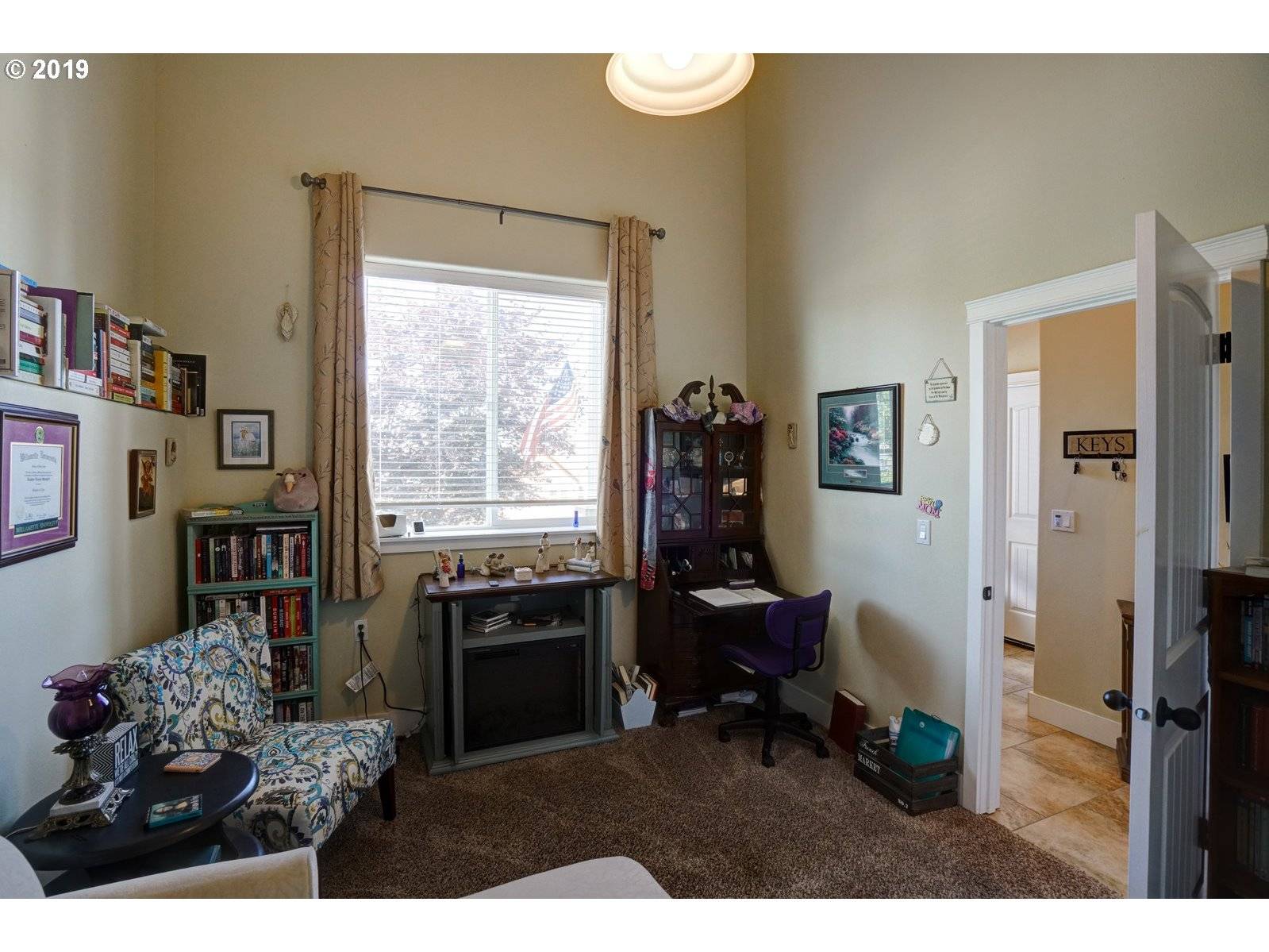 Salem, OR 97306,6847 SE Sun CT