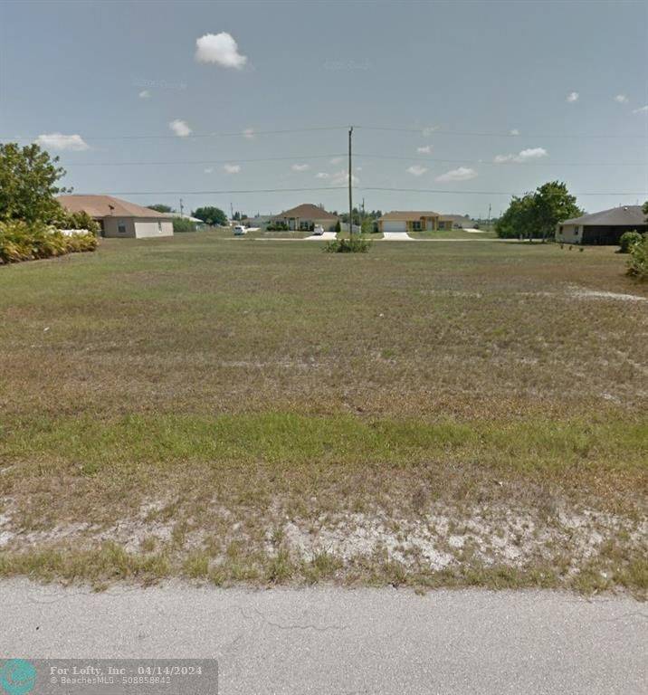 Cape Coral, FL 33909,106 NE 12th Ter