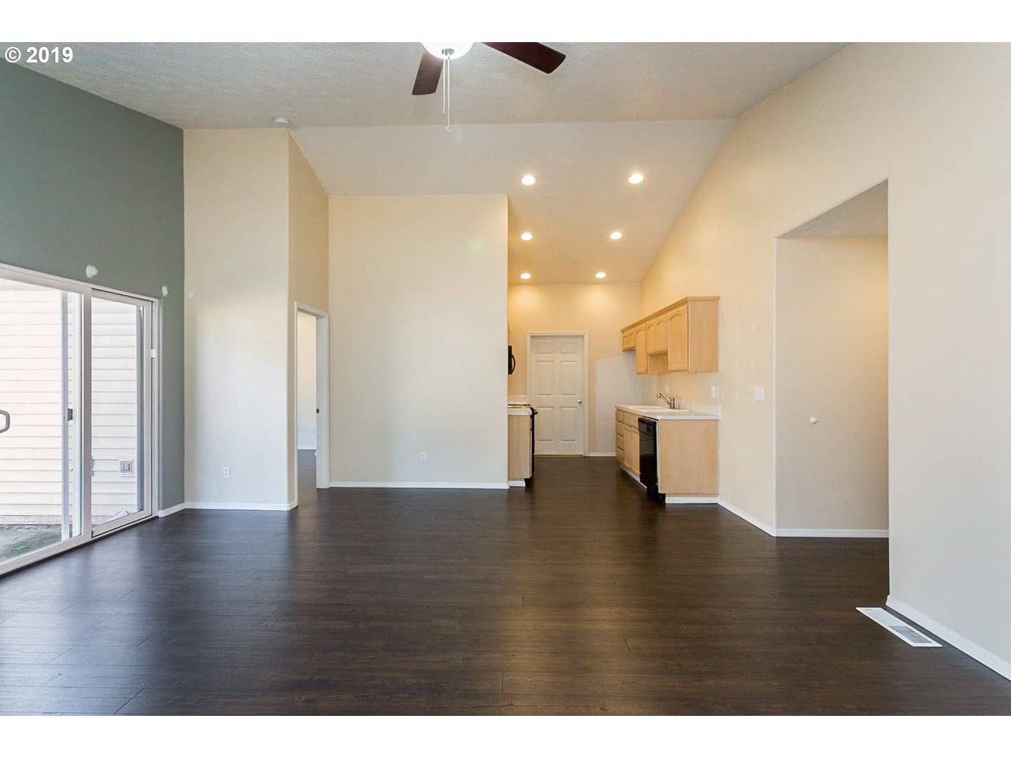 Sandy, OR 97055,19020 WEBSTER AVE