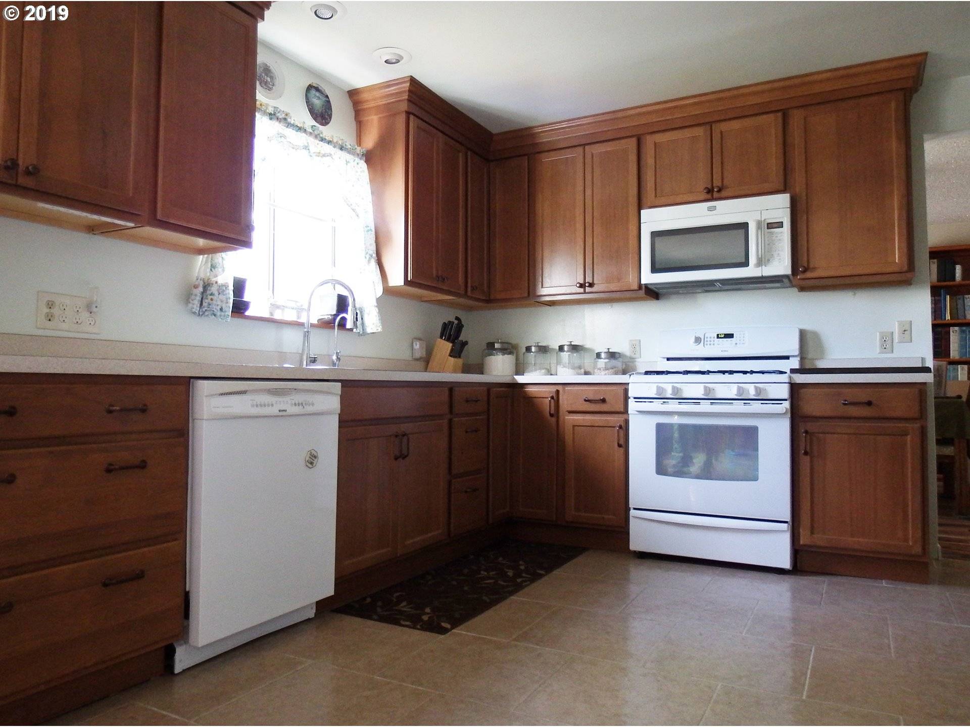 Portland, OR 97220,11736 NE SACRAMENTO ST