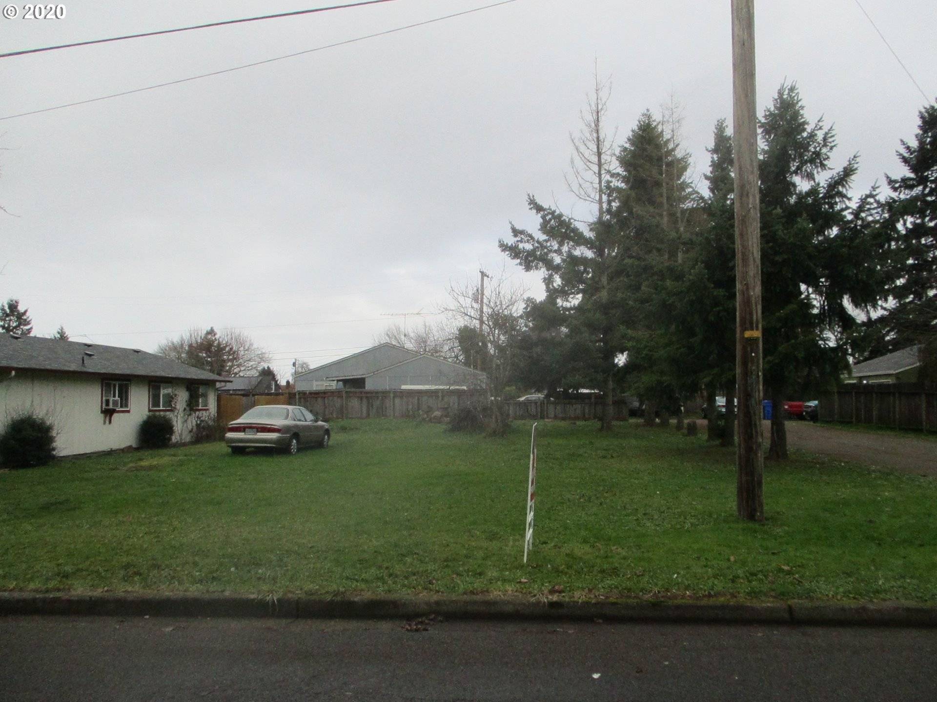 Eugene, OR 97402,Fuller ST