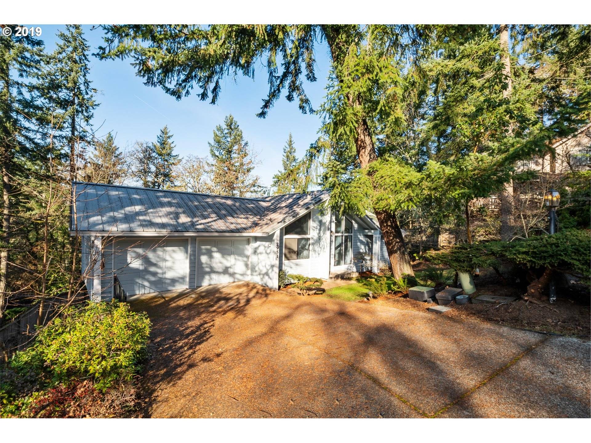 Eugene, OR 97405,2951 TIMBERLINE DR