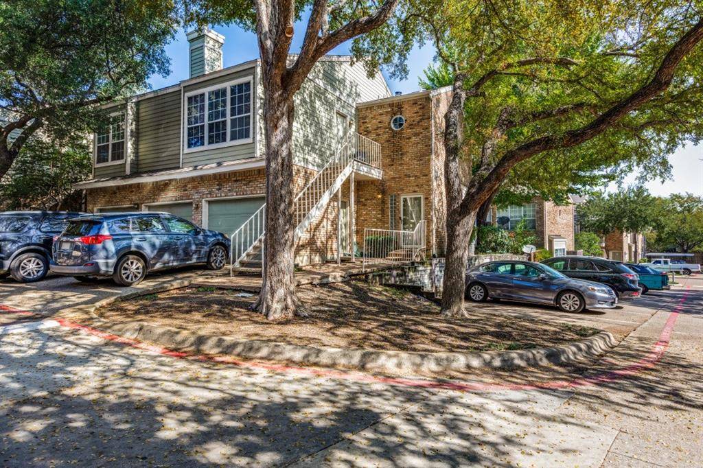 Dallas, TX 75214,7151 Gaston Avenue #911