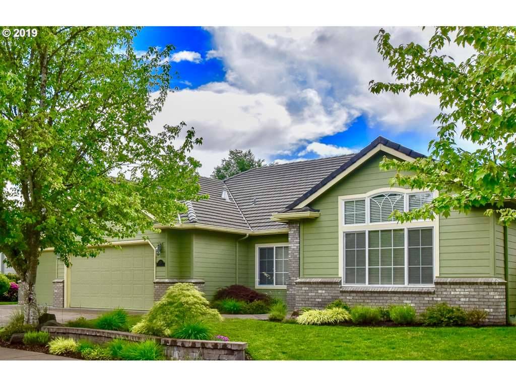 Springfield, OR 97477,821 ROYALDEL LN