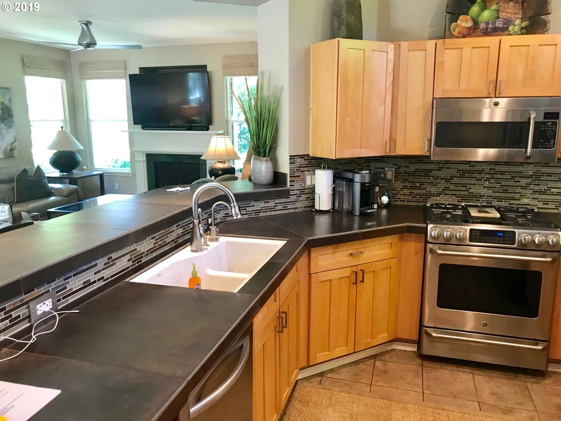 Hillsboro, OR 97124,6171 NE COPPER BEECH DR